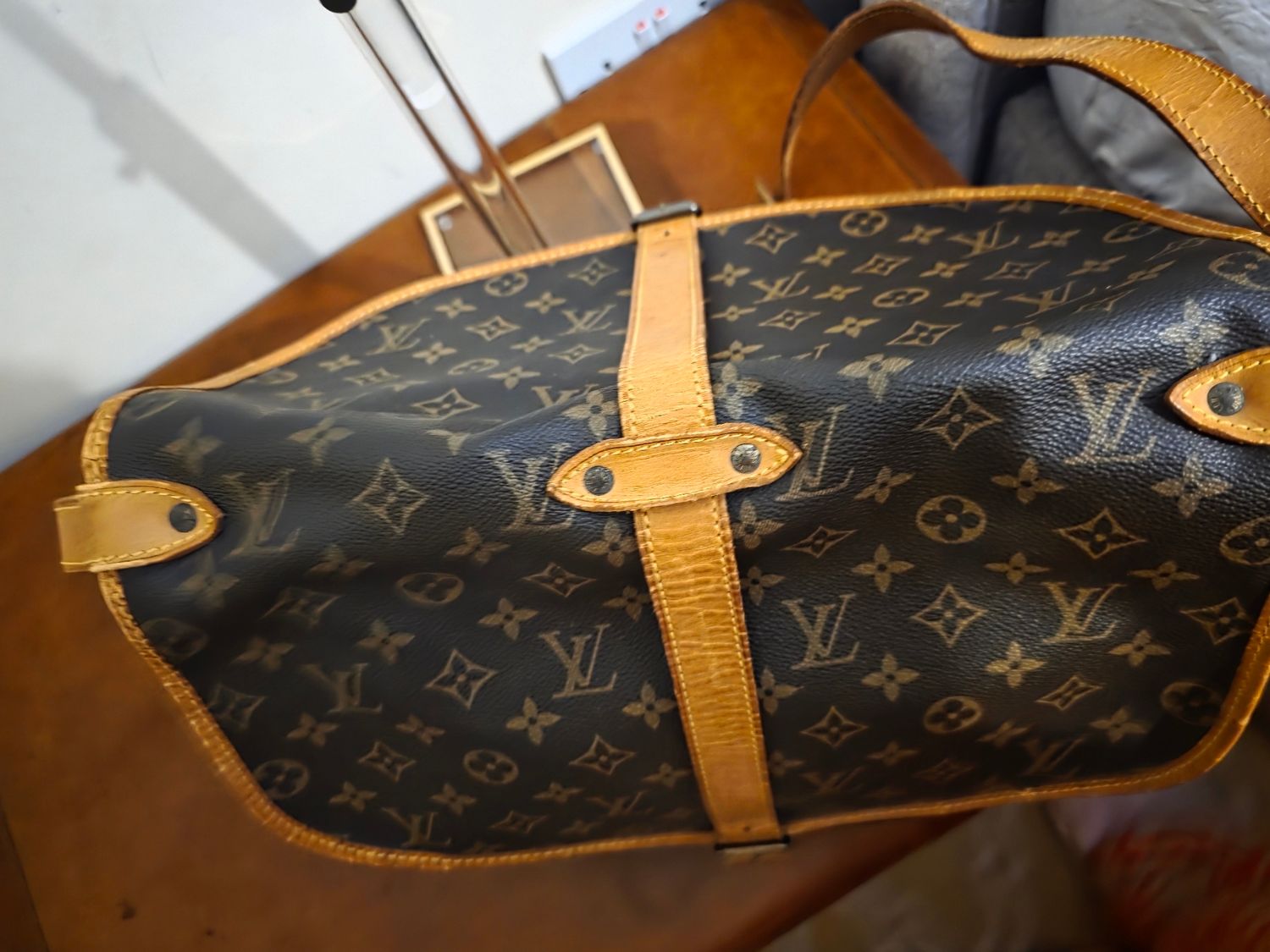 Louis Vuitton monogram Samiur 32 crossbody bag