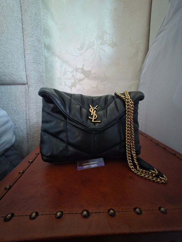  Yves Saint Laurent Black Loulou Toy leather Bag