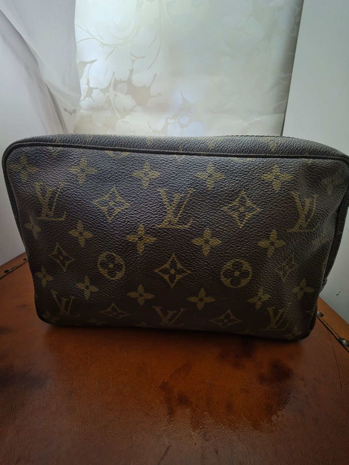 Louis Vuitton Monogram Trousse Toilette 23