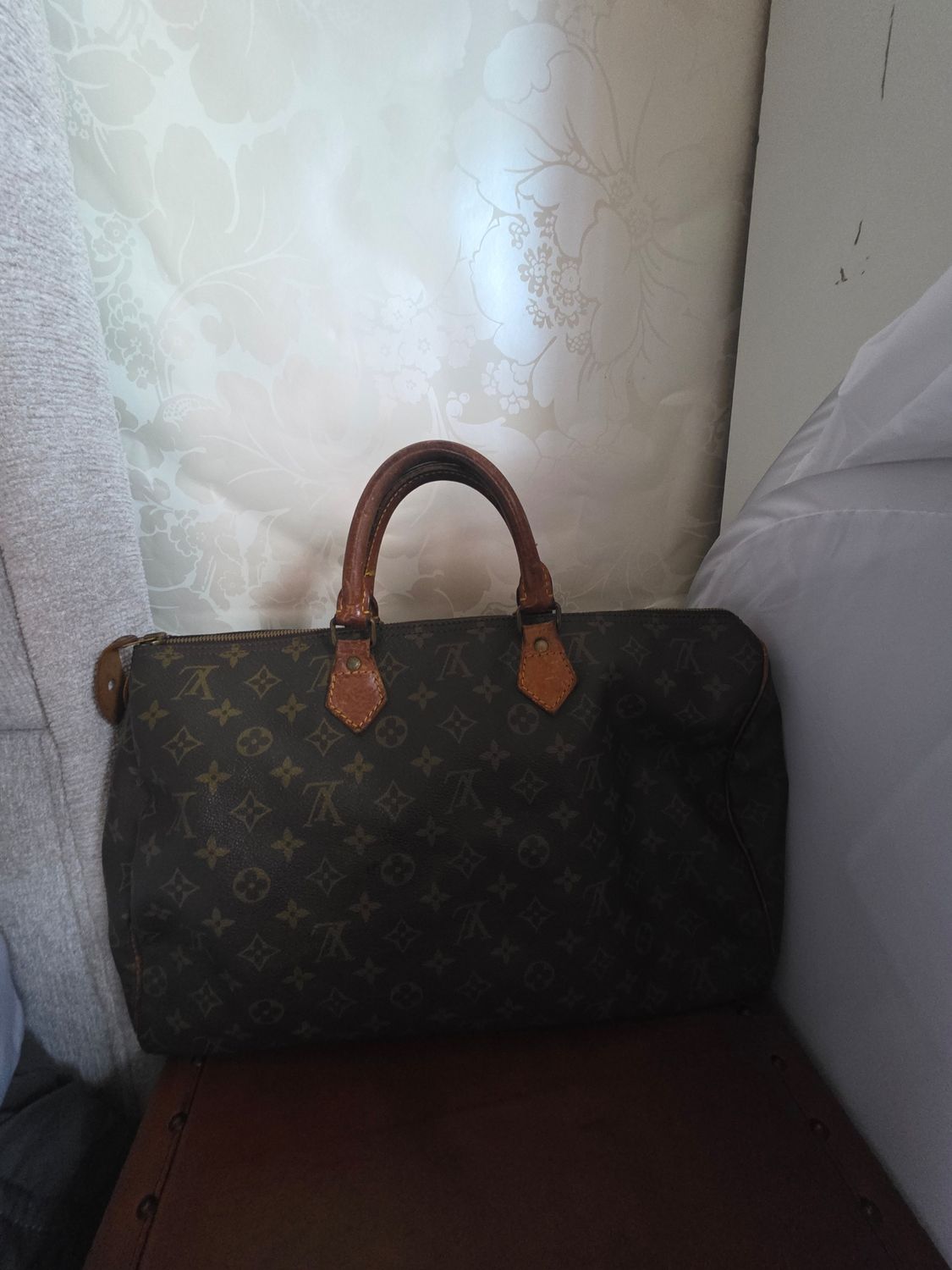 Louis Vuitton Speedy 35 Monogram bag