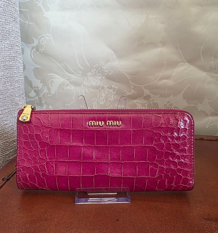 Miu Miu Pink leather Zip-Around Wallet 