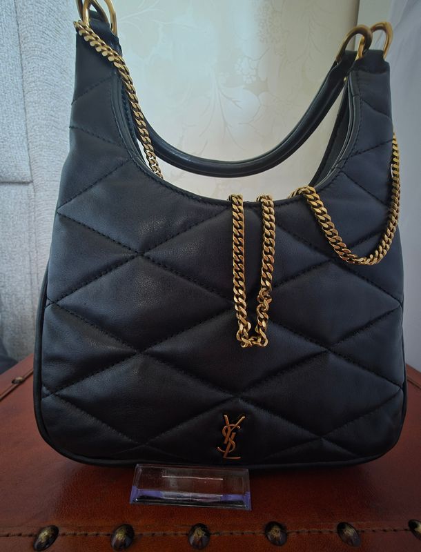 Yves Saint Laurent Black leather Hobo Sade bag