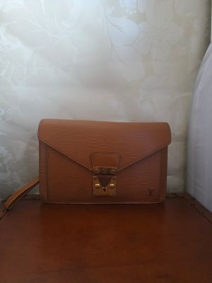  Louis Vuitton Cognac brown Serie Dragonne Epi leather Clutch bag 