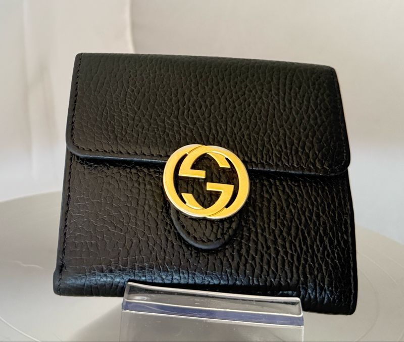 Gucci Black Bi-Fold leather Wallet