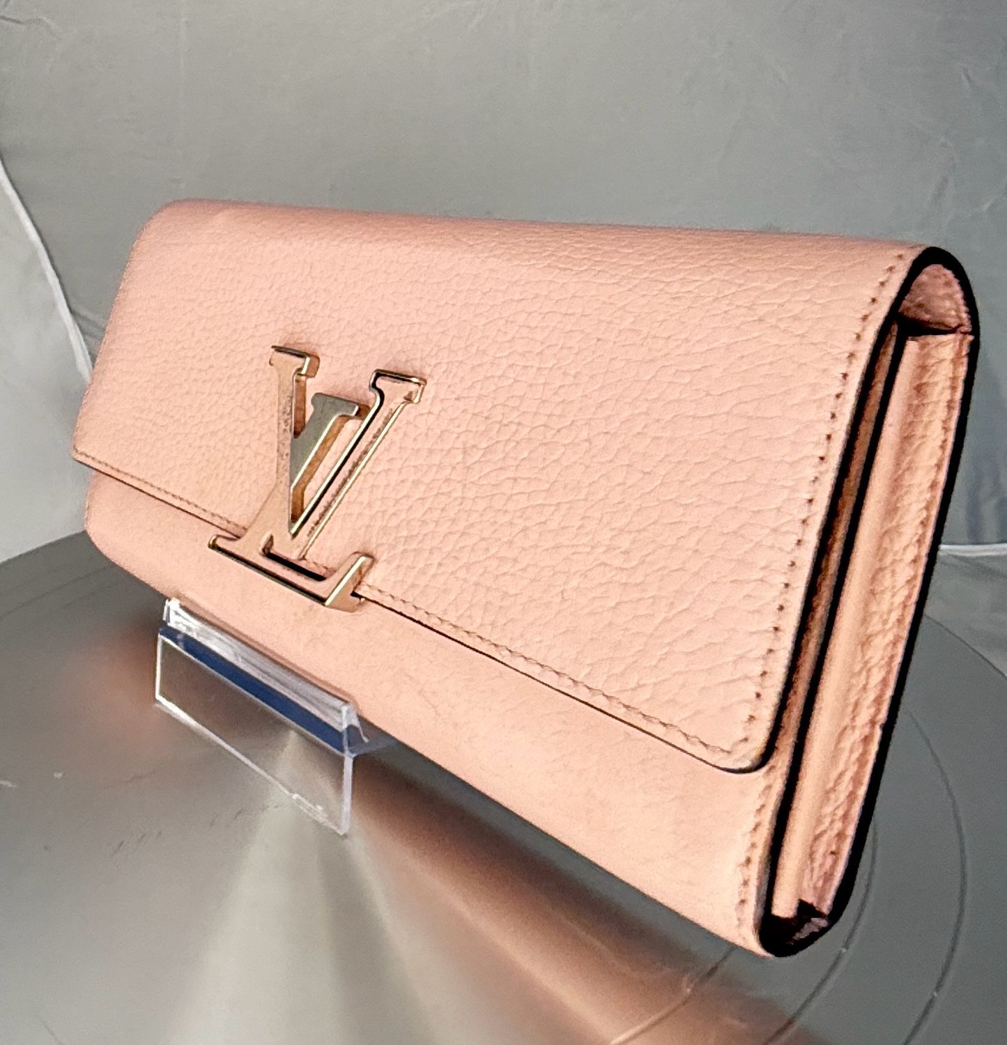 Louis Vuitton Capucines Taurillon Leather