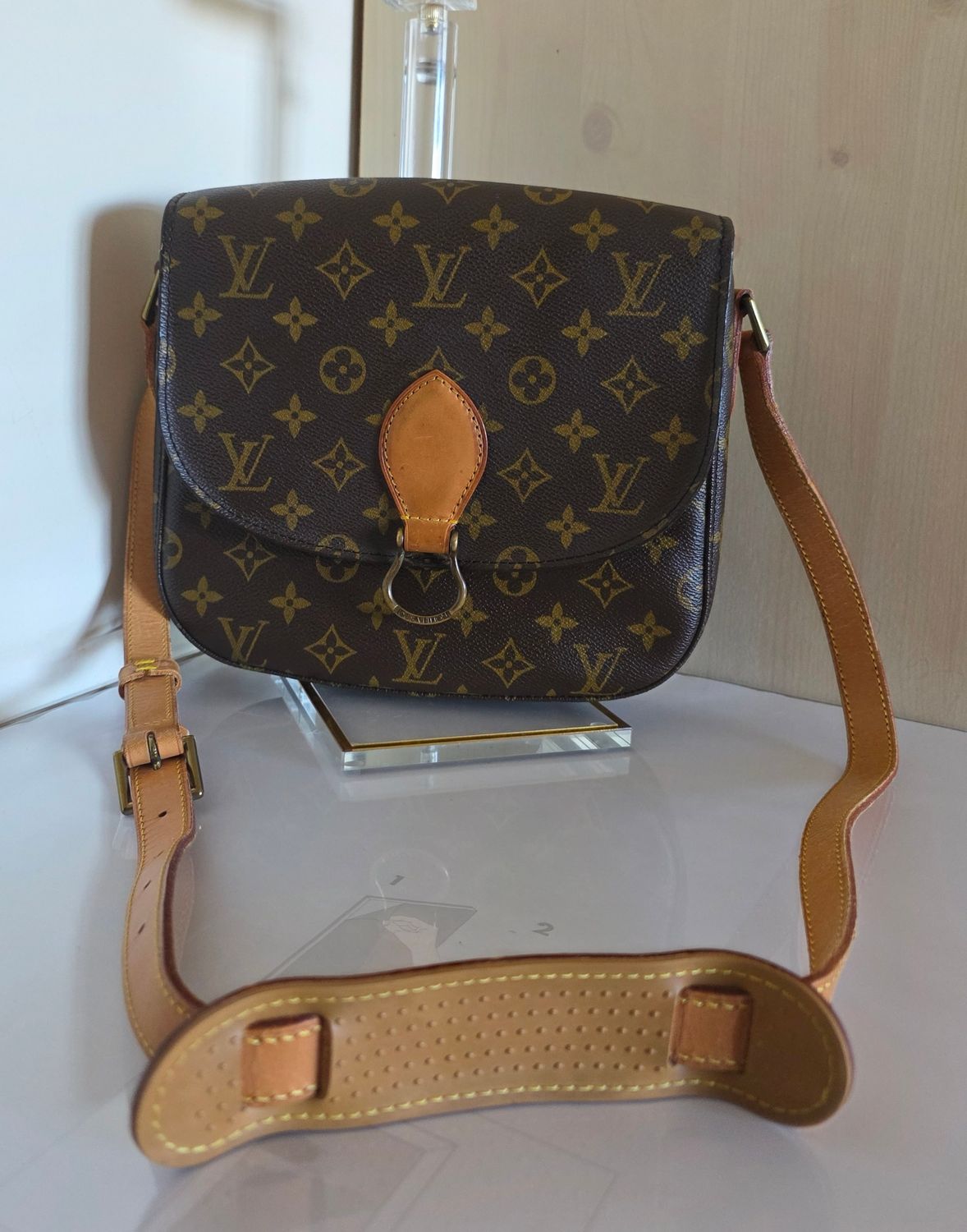 Louis Vuitton Monogram Saint-Cloud GM Louis Vuitton Monogram Saint-Cloud GM