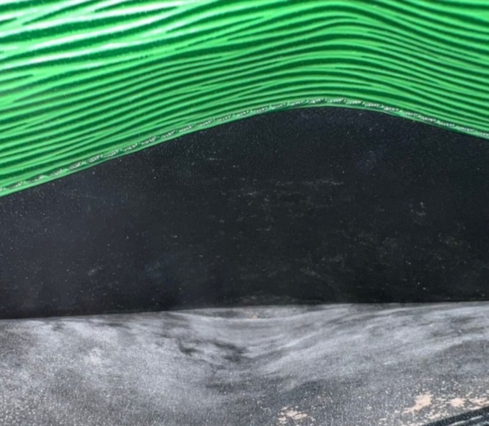 Louis Vuitton Jena clutch Green Epi Leather 