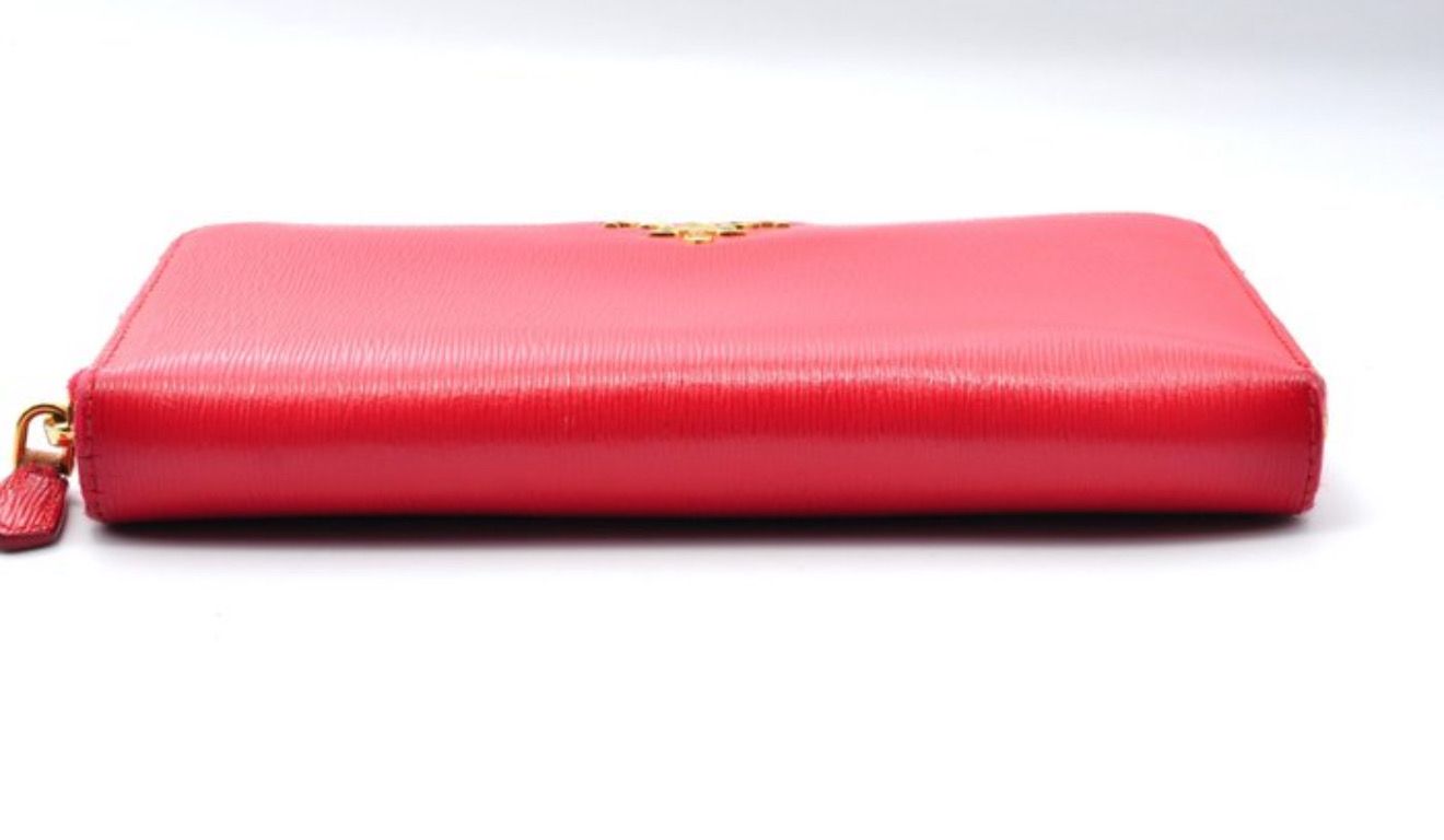 Prada leather Zip Round Red Wallet