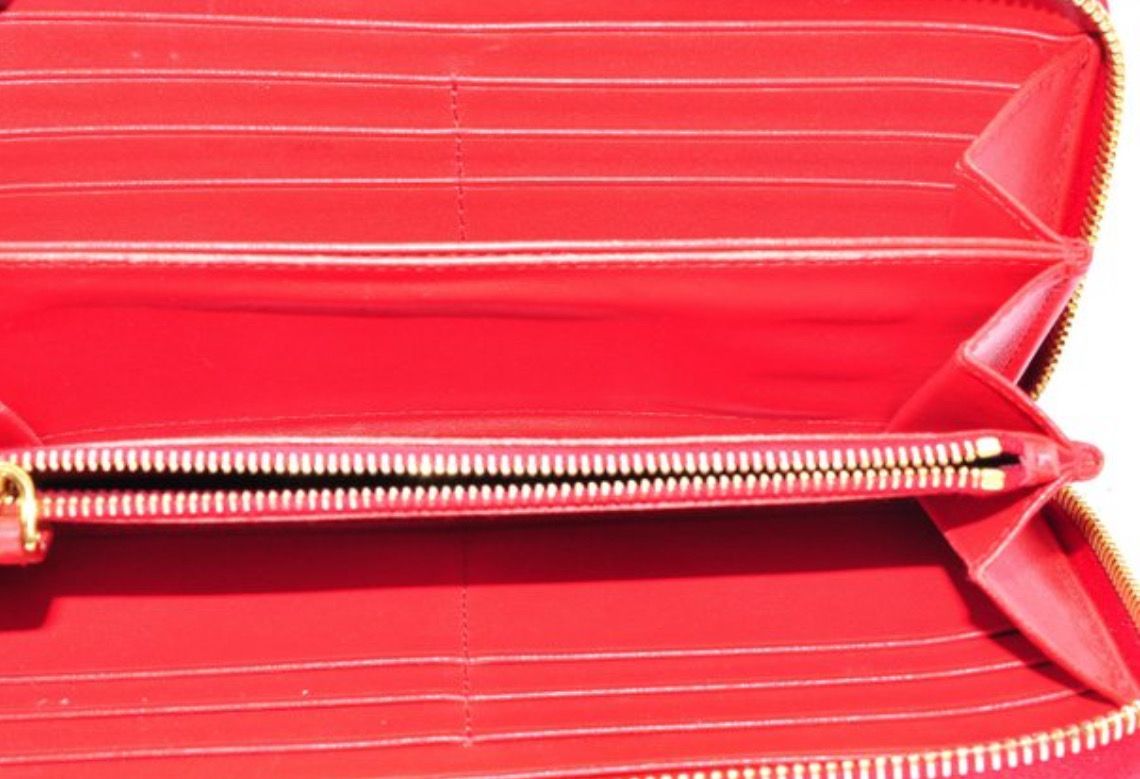Prada leather Zip Round Red Wallet