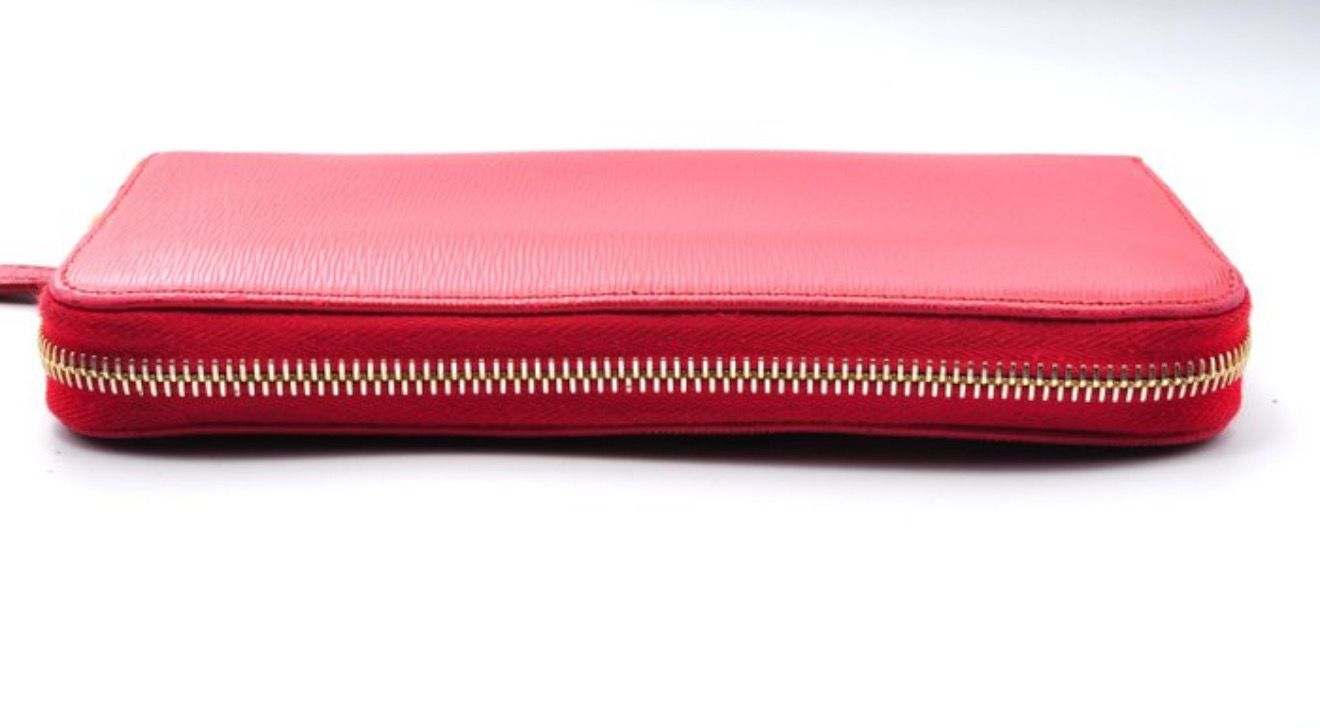 Prada leather Zip Round Red Wallet