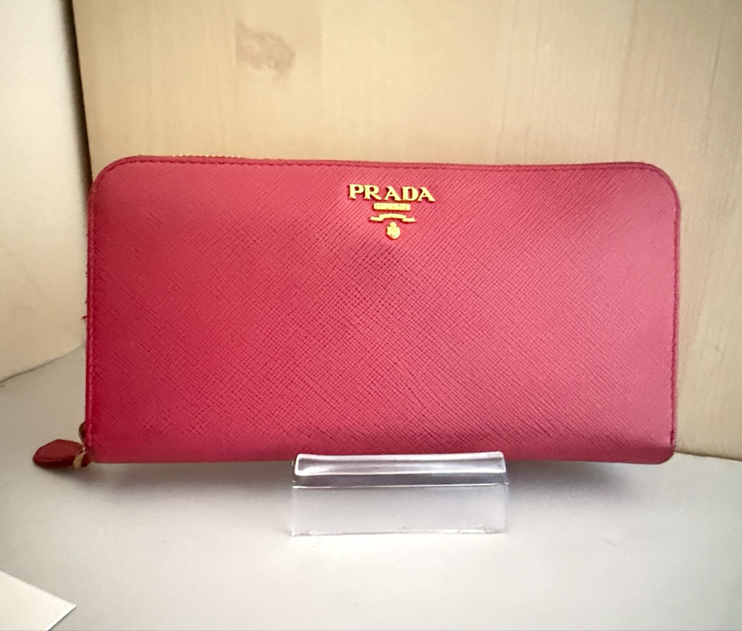 Prado leather Zip Round Red Wallet