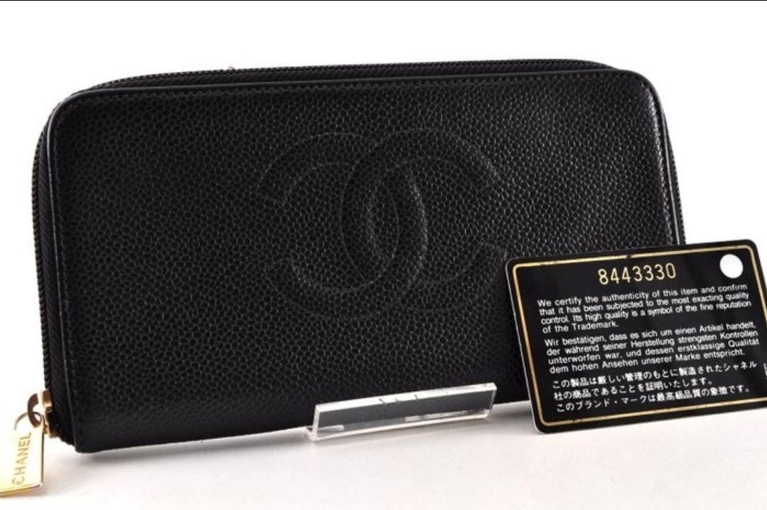 Chanel zip around  Leather wallet black