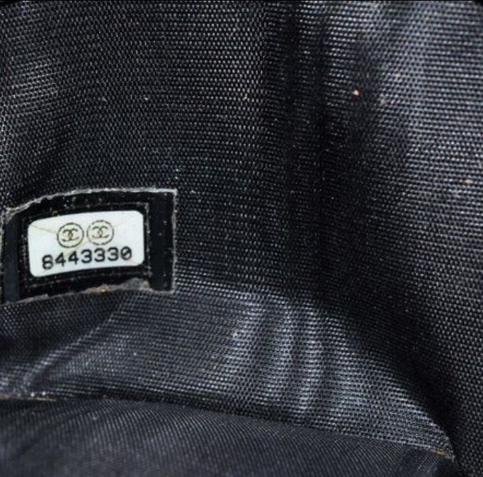 Chanel zip around  Leather wallet black