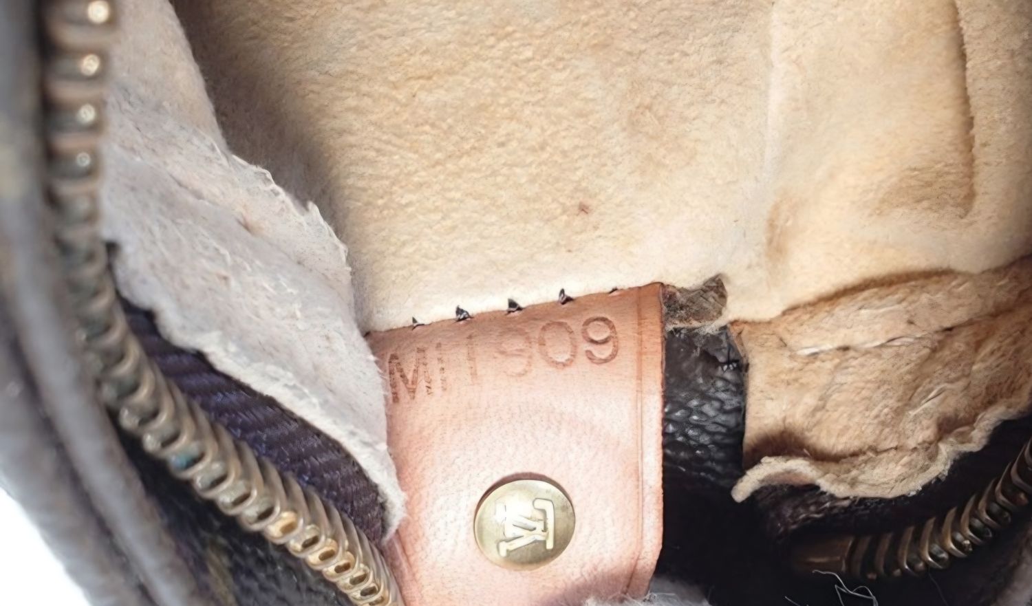 Louis Vuitton Looping bag monogram GM