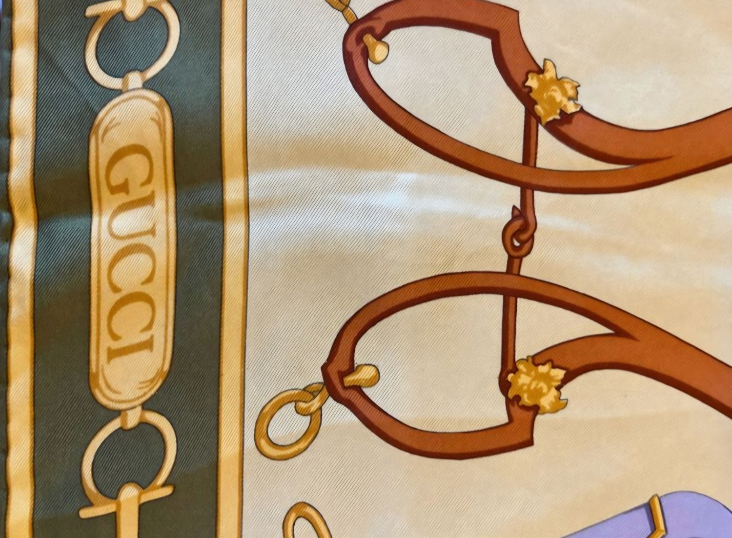 Gucci silk scarf foulard