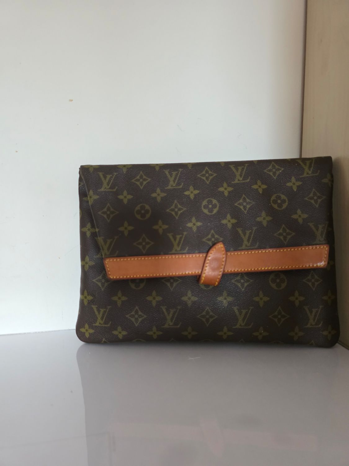 Louis vuitton pochette pilante 23cm