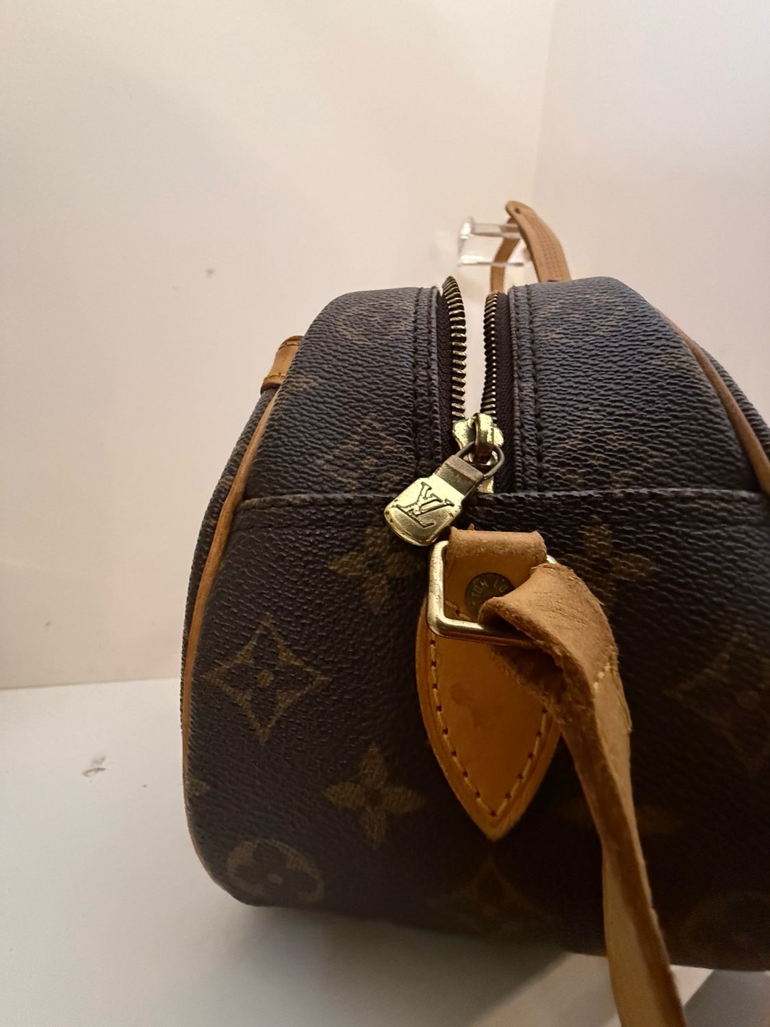 Louis Vuitton Blois crossbody bag monogram 