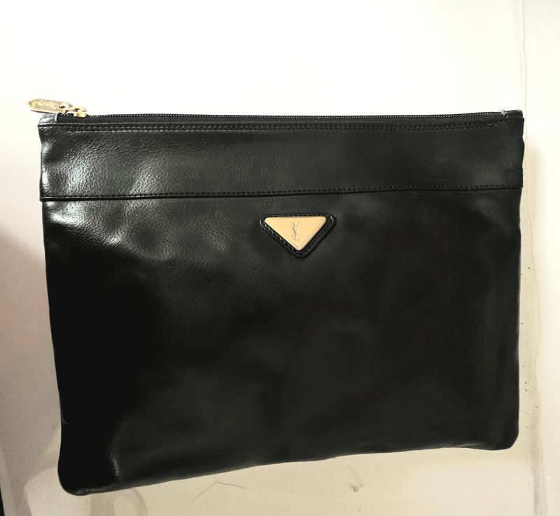 Yves Saint Laurent Black calf leather