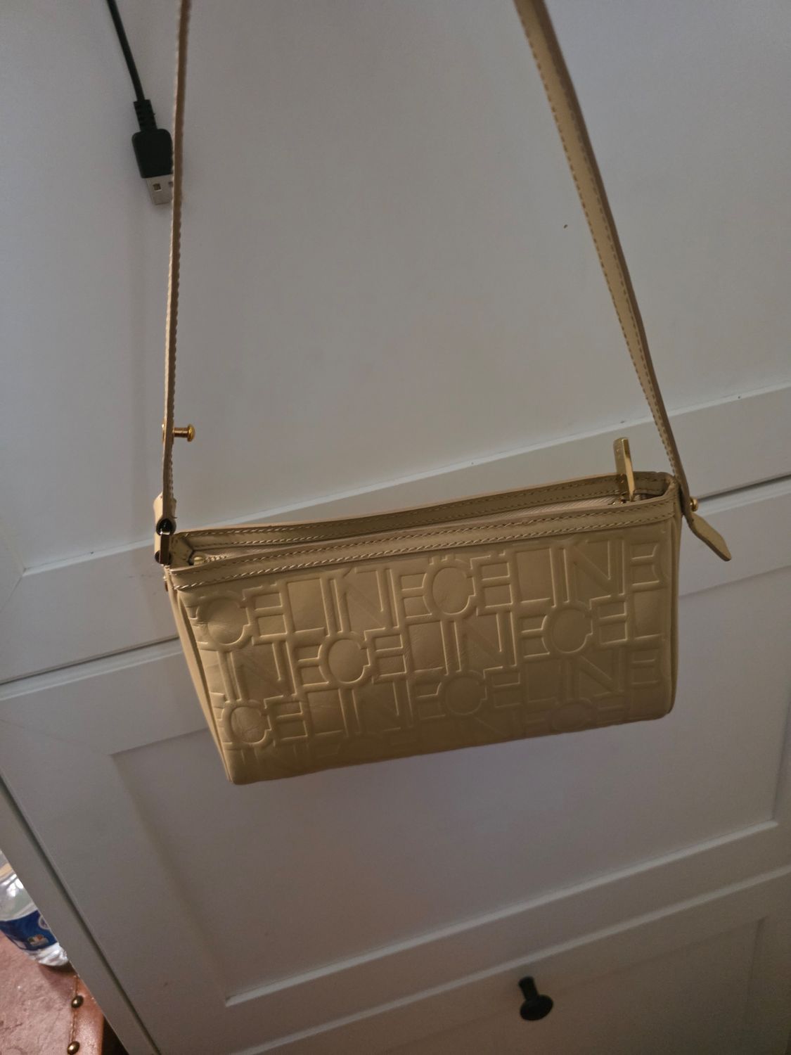 Cellne Vintage Embossed Shoulder Bag