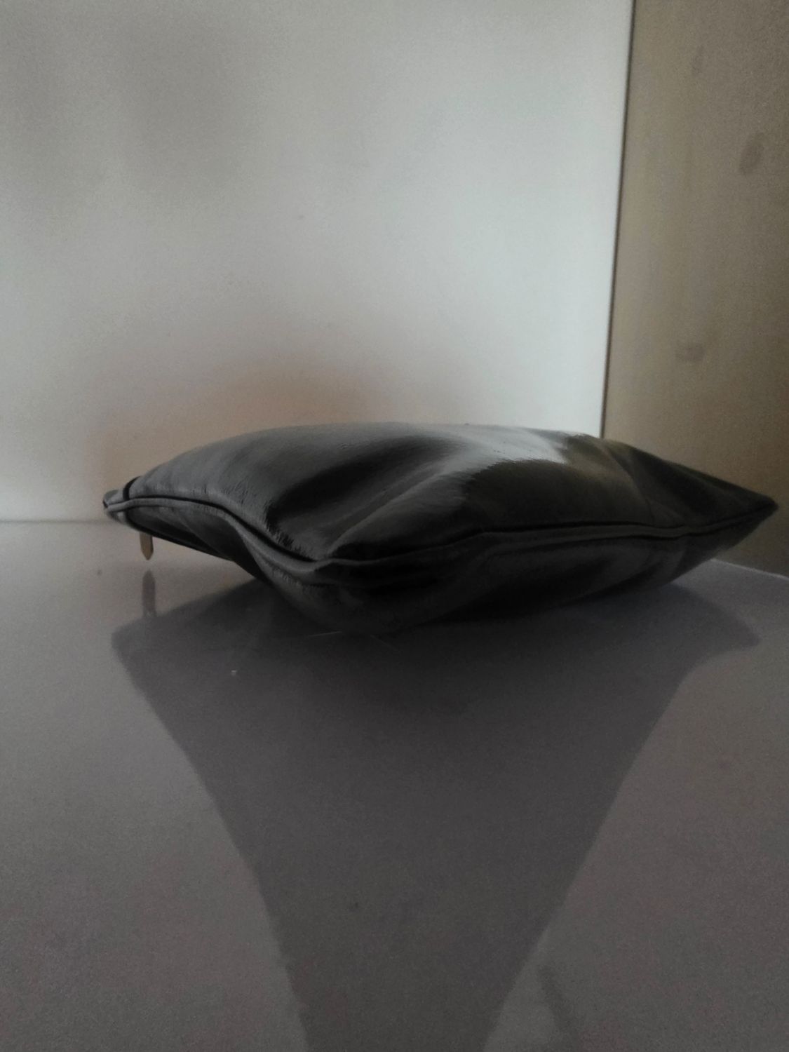 Yves Saint Laurent Black calf leather