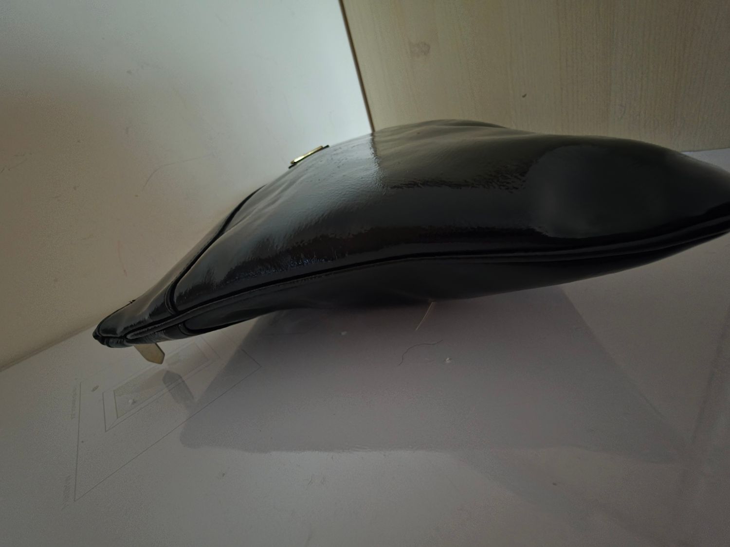 Yves Saint Laurent Black calf leather