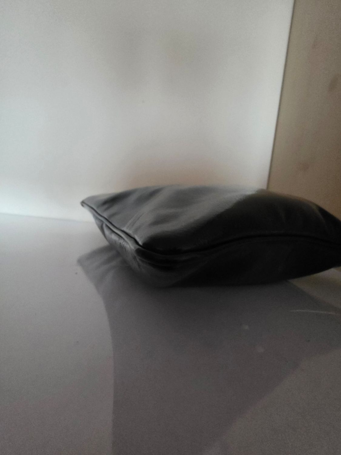 Yves Saint Laurent Black calf leather