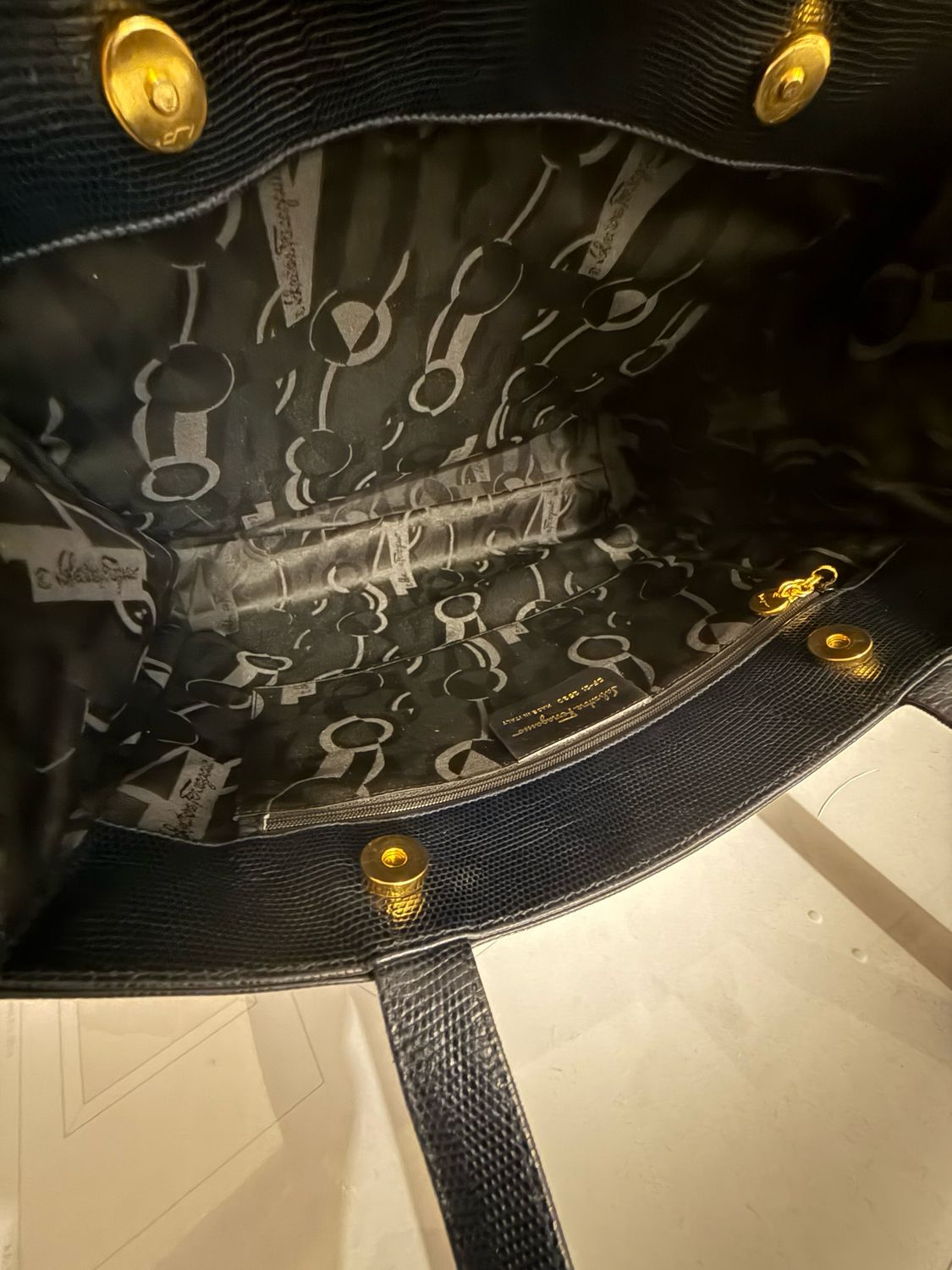 Salvatore Ferragamo Vala Shoulder / Tote Bag Leather Blue