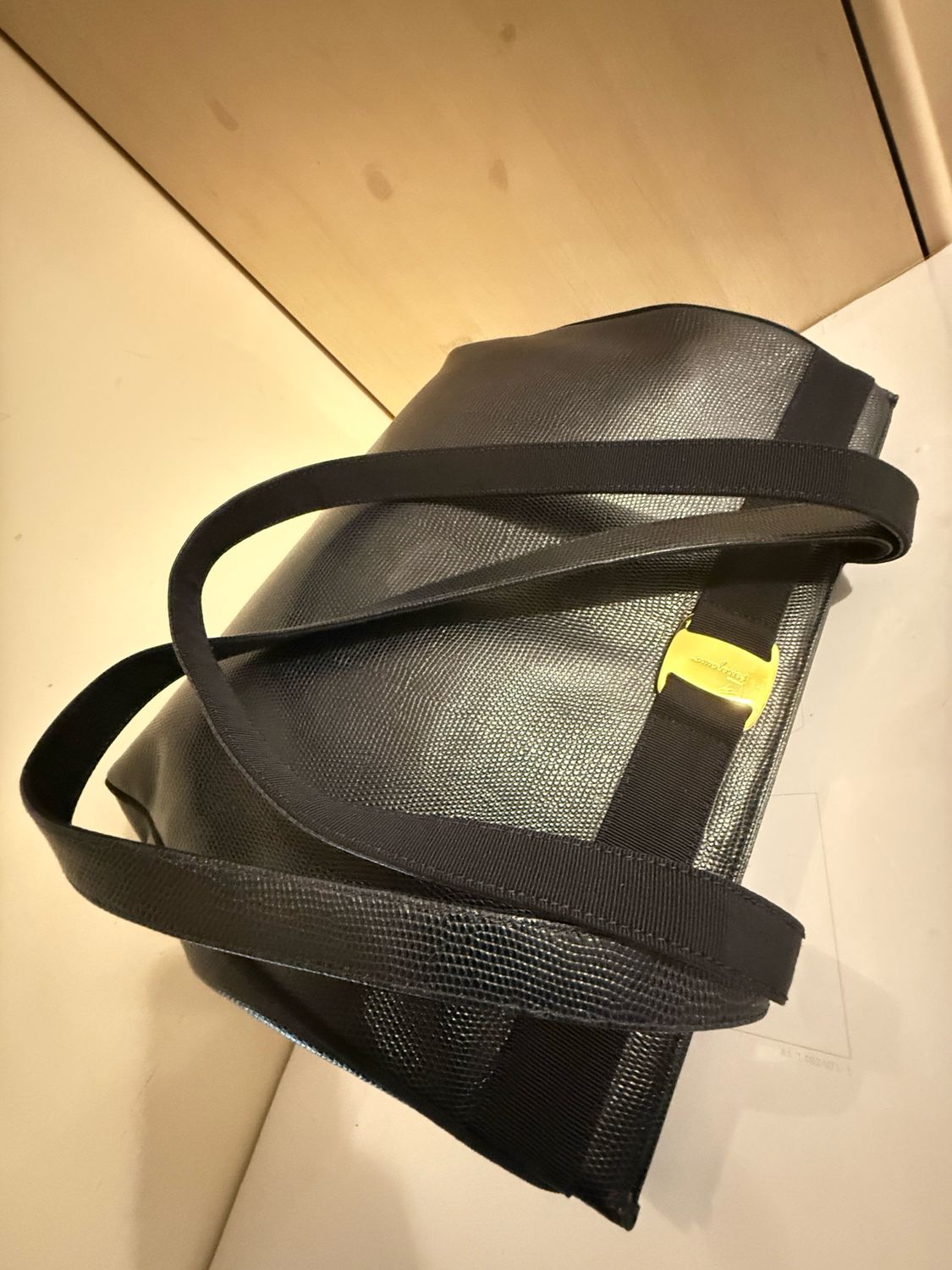 Salvatore Ferragamo Vala Shoulder / Tote Bag Leather Blue