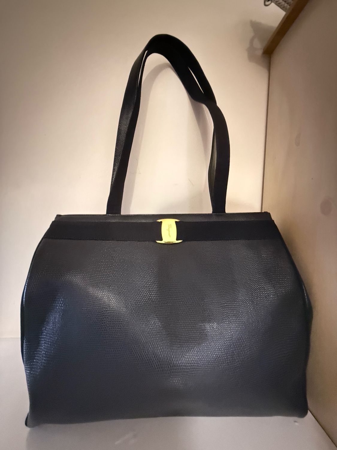 Salvatore Ferragamo Vala Shoulder / Tote Bag Leather Blue