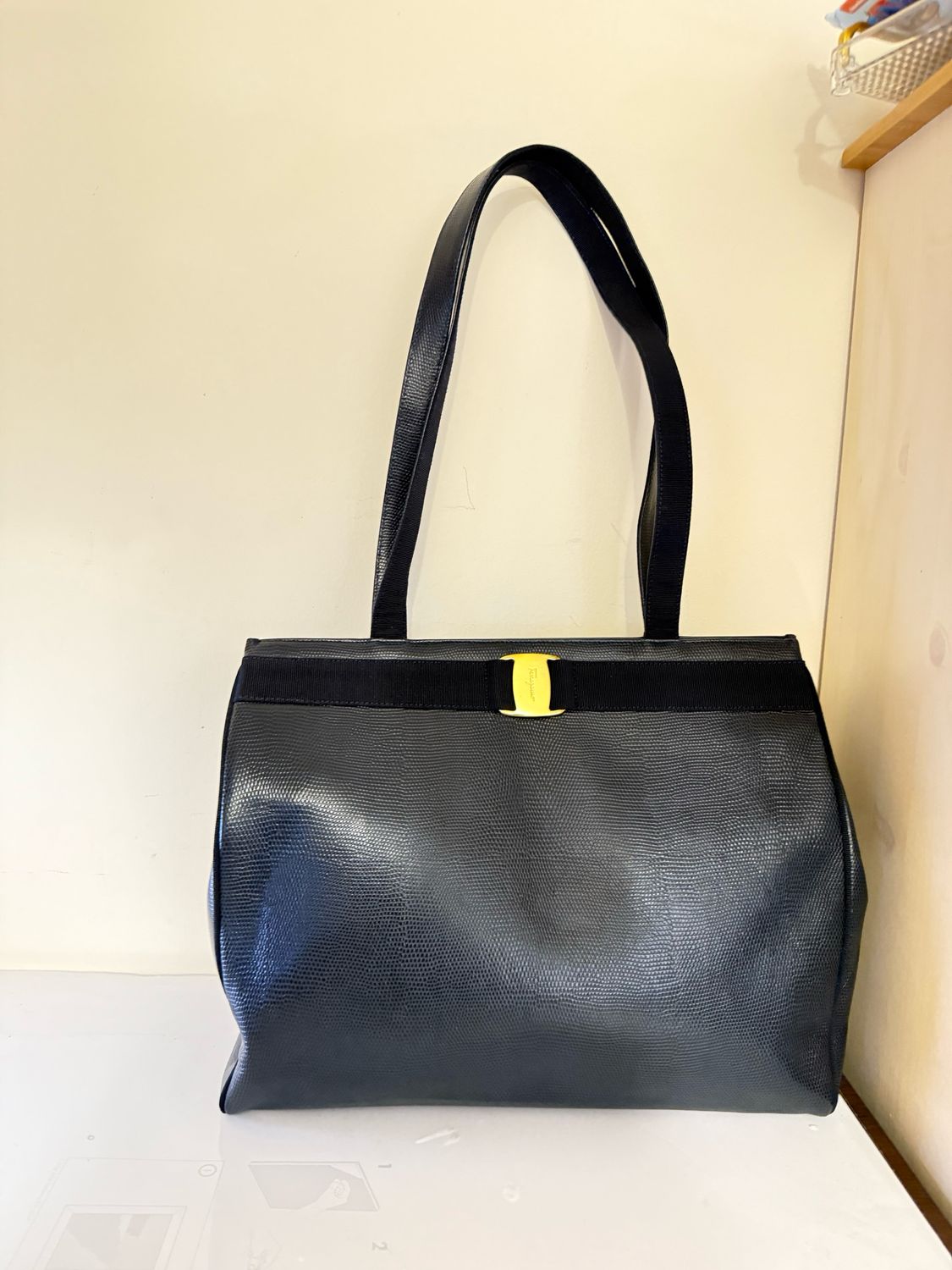 Salvatore Ferragamo Vala Shoulder / Tote Bag Leather Blue