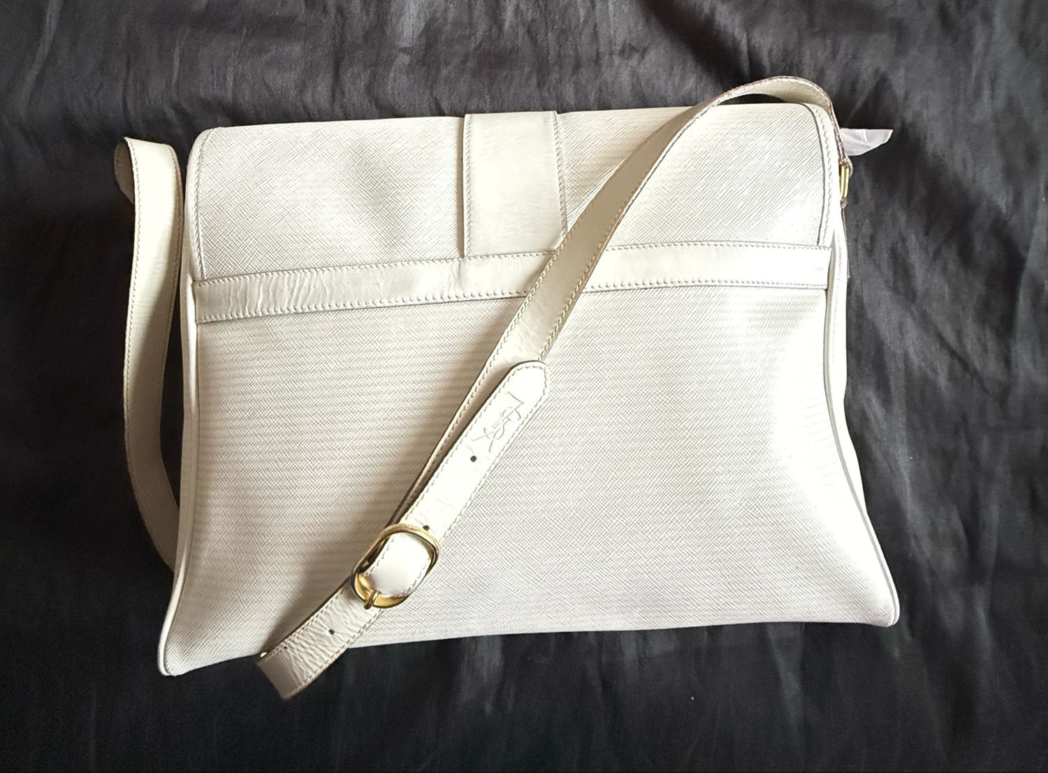 YSLmessenger leather Bag White