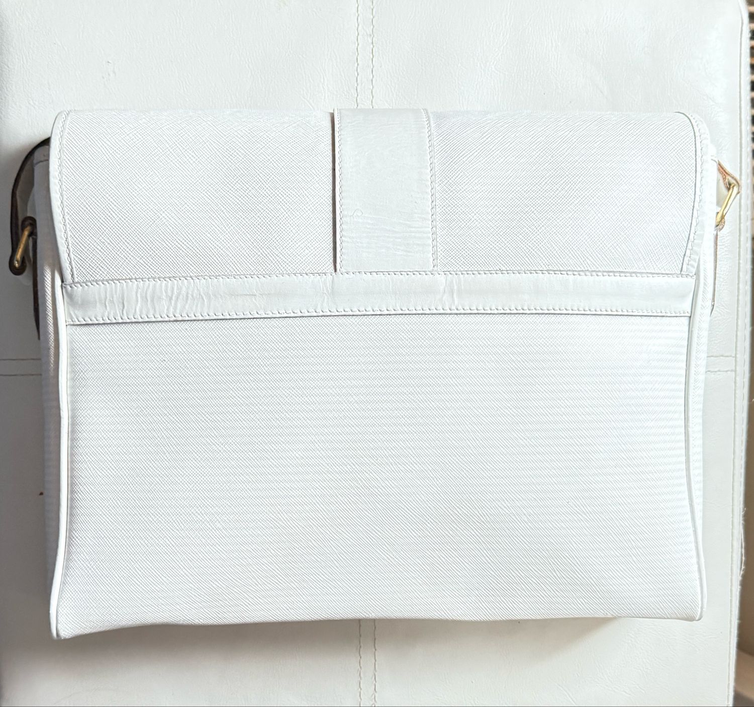 YSLmessenger leather Bag White
