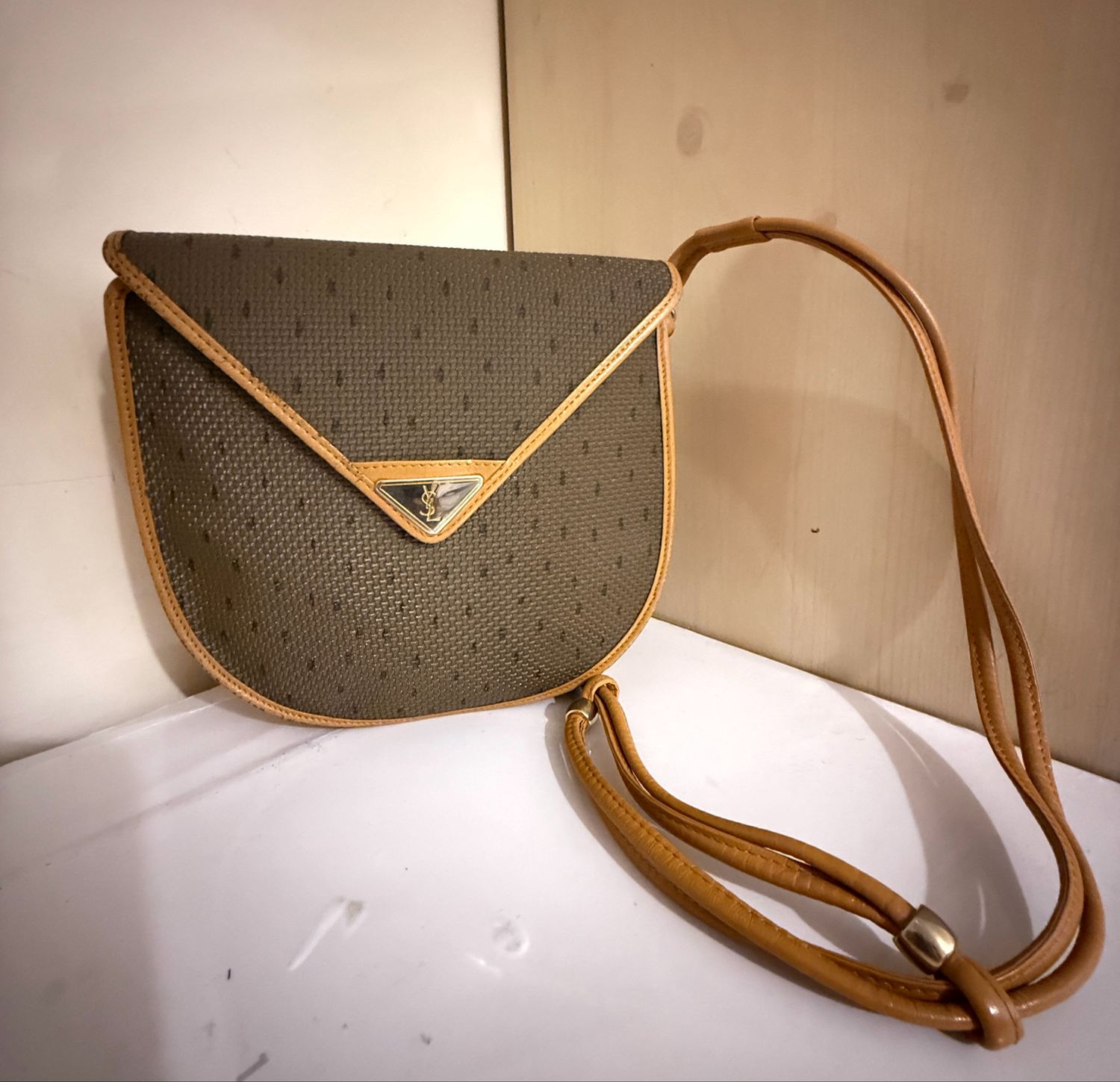Yves Saint Laurent Satchel khaki/leather bag
