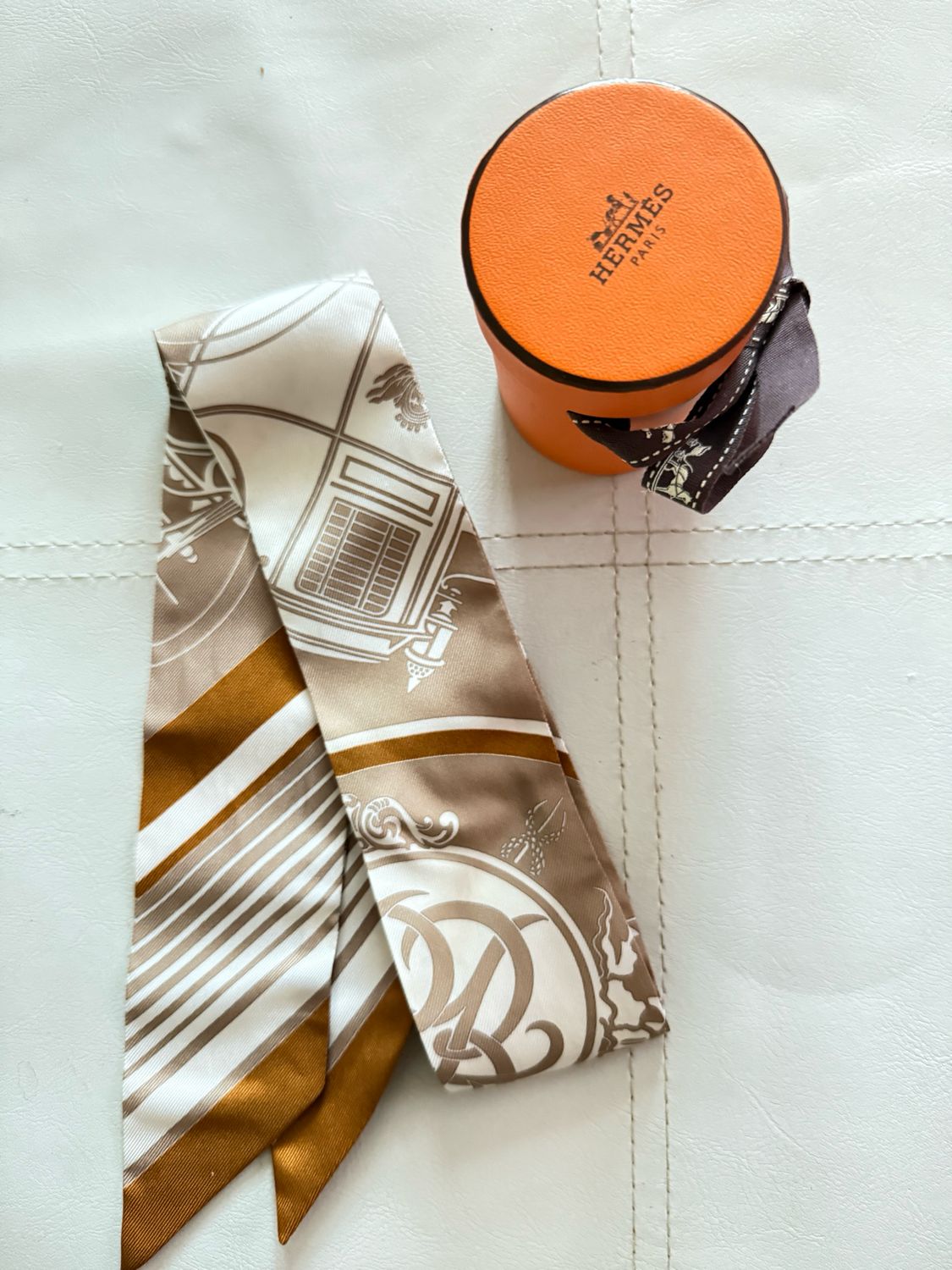 Hermes Silk Ex Libris Twilly