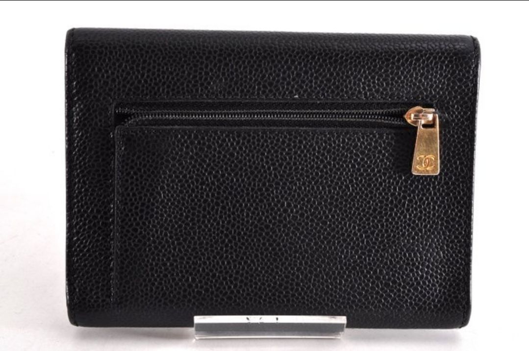 Chanel bifold Wallet black caviar leather Chanel bifold Wallet black caviar leather