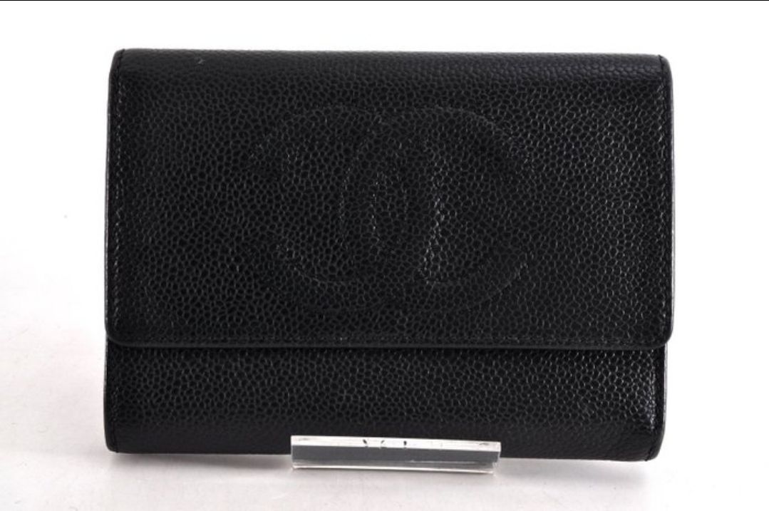 Chanel bifold Wallet black caviar leather Chanel bifold Wallet black caviar leather