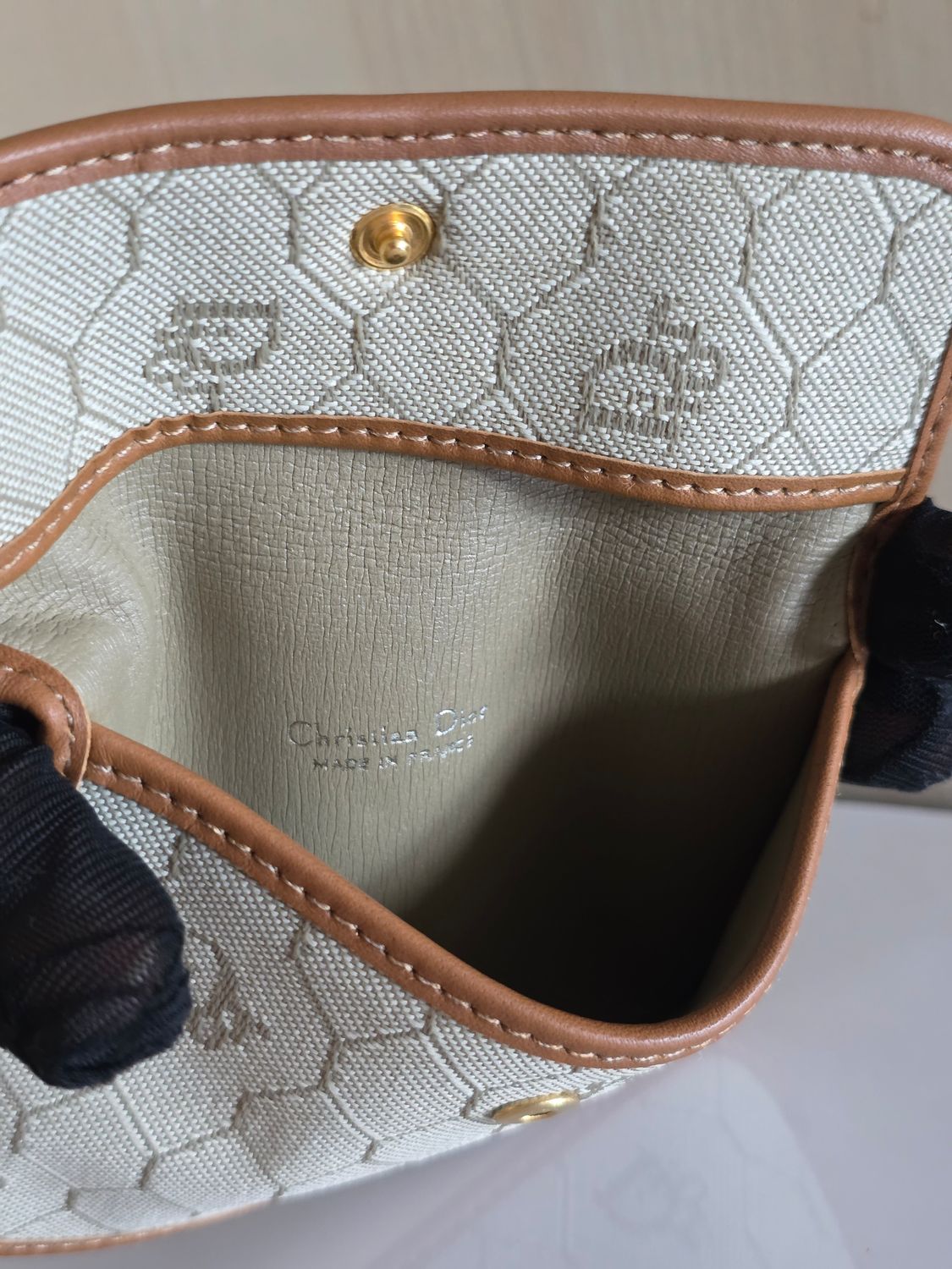 Christian Dior crossbody bi compartment Beige