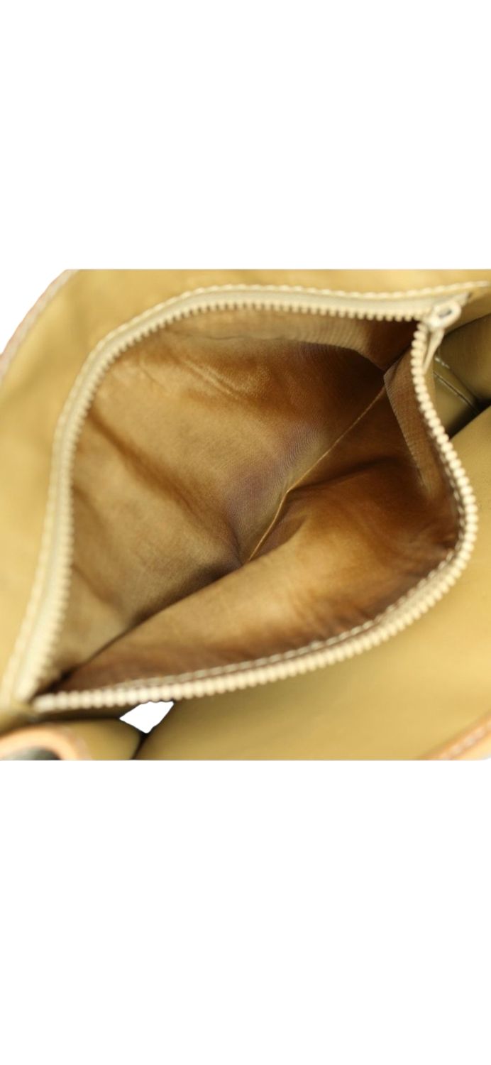 Vintage Celine Triomphe clutch bag  Beige/camel