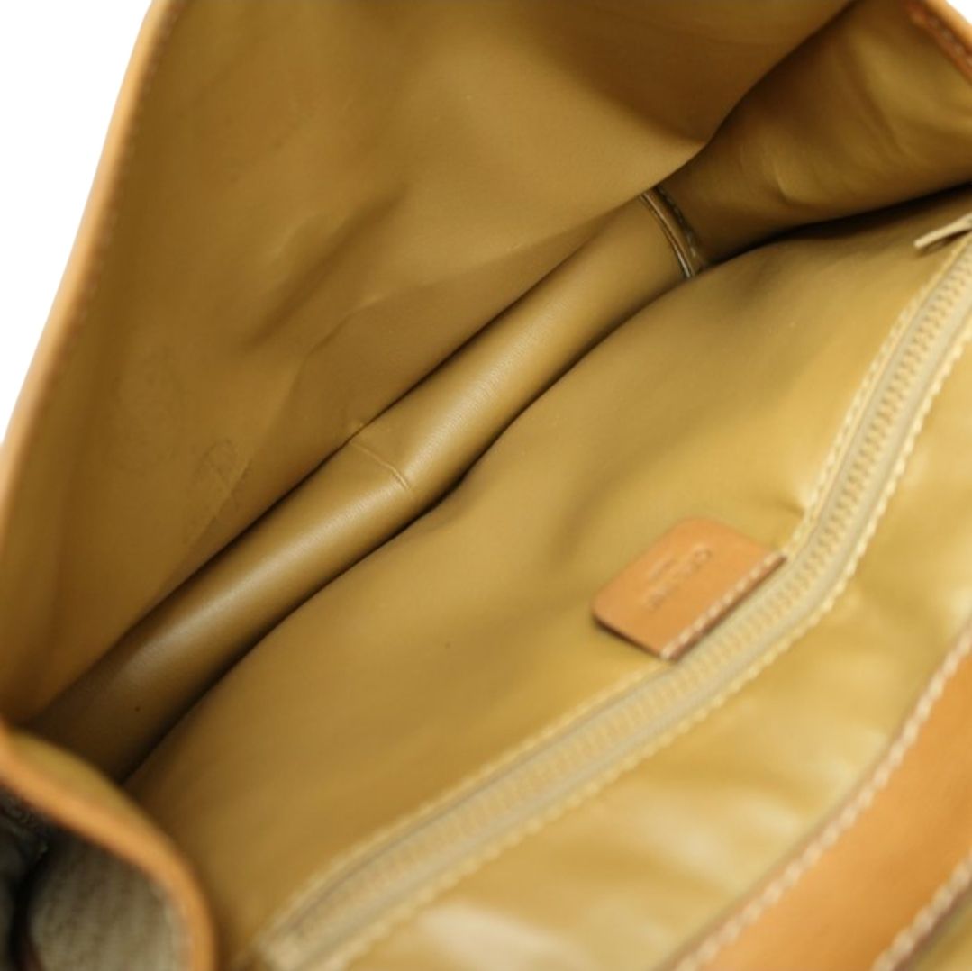 Vintage Celine Triomphe clutch bag  Beige/camel