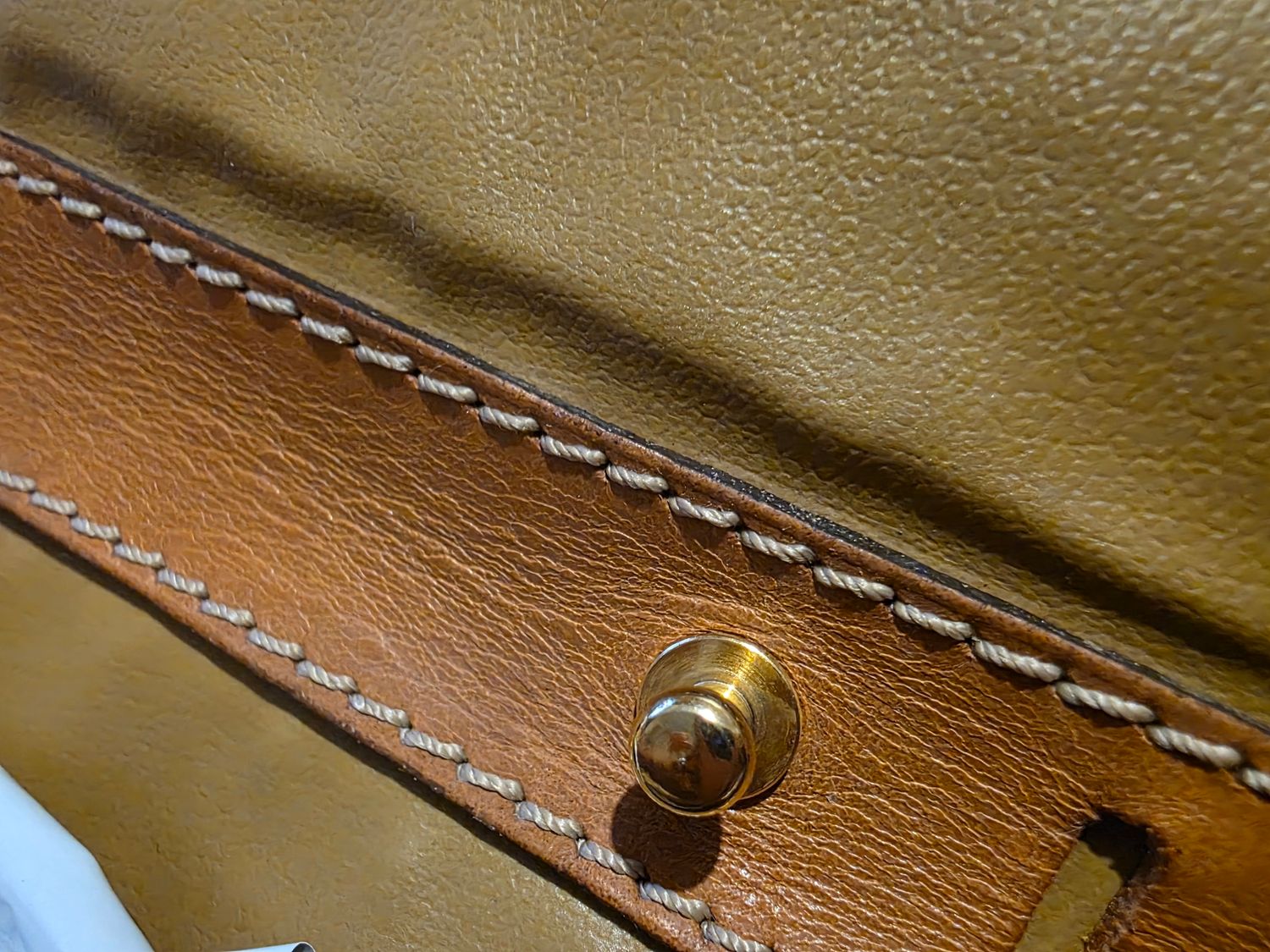 Vintage Celine Triomphe clutch bag  Beige/camel