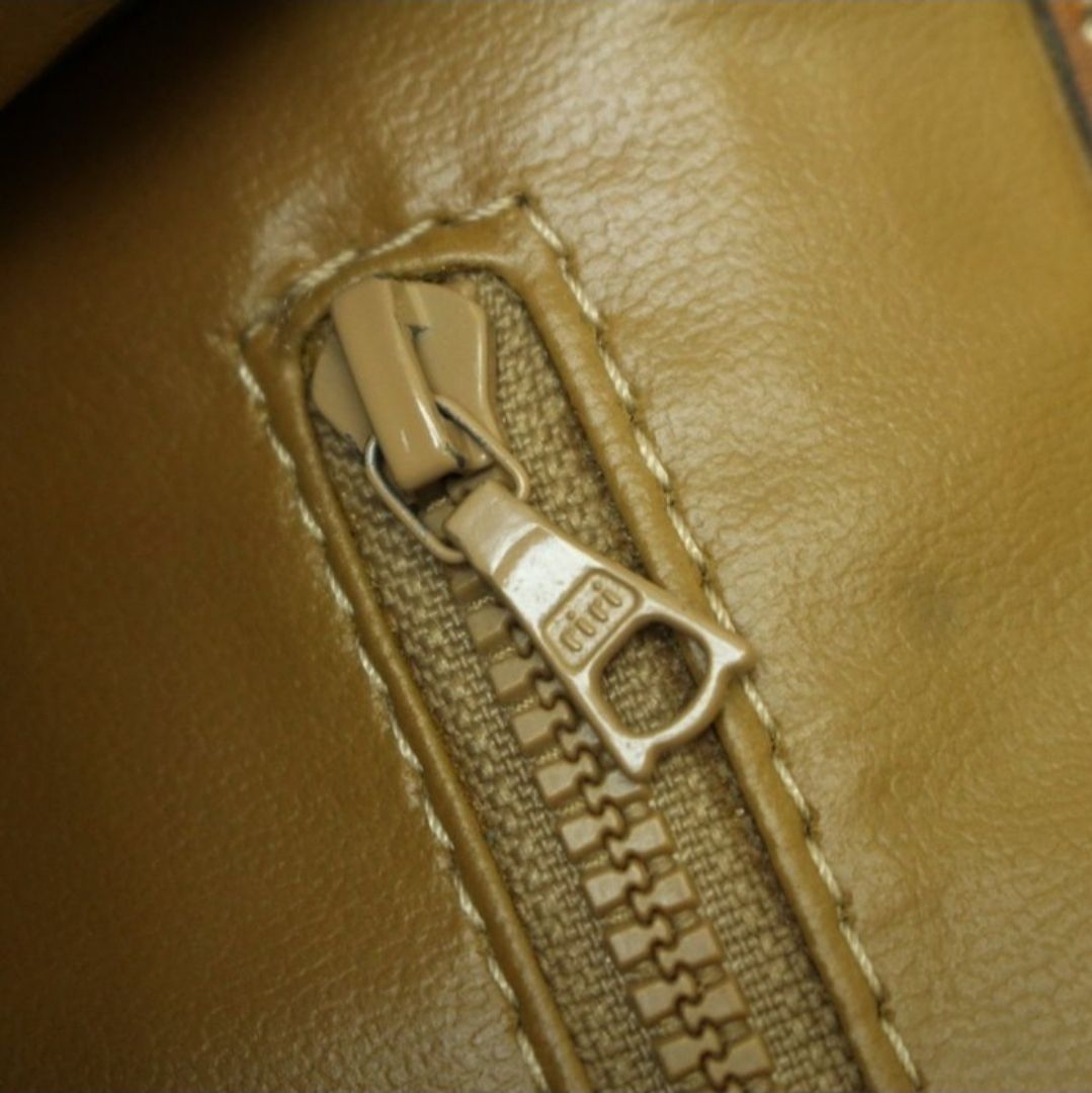 Vintage Celine Triomphe clutch bag  Beige/camel