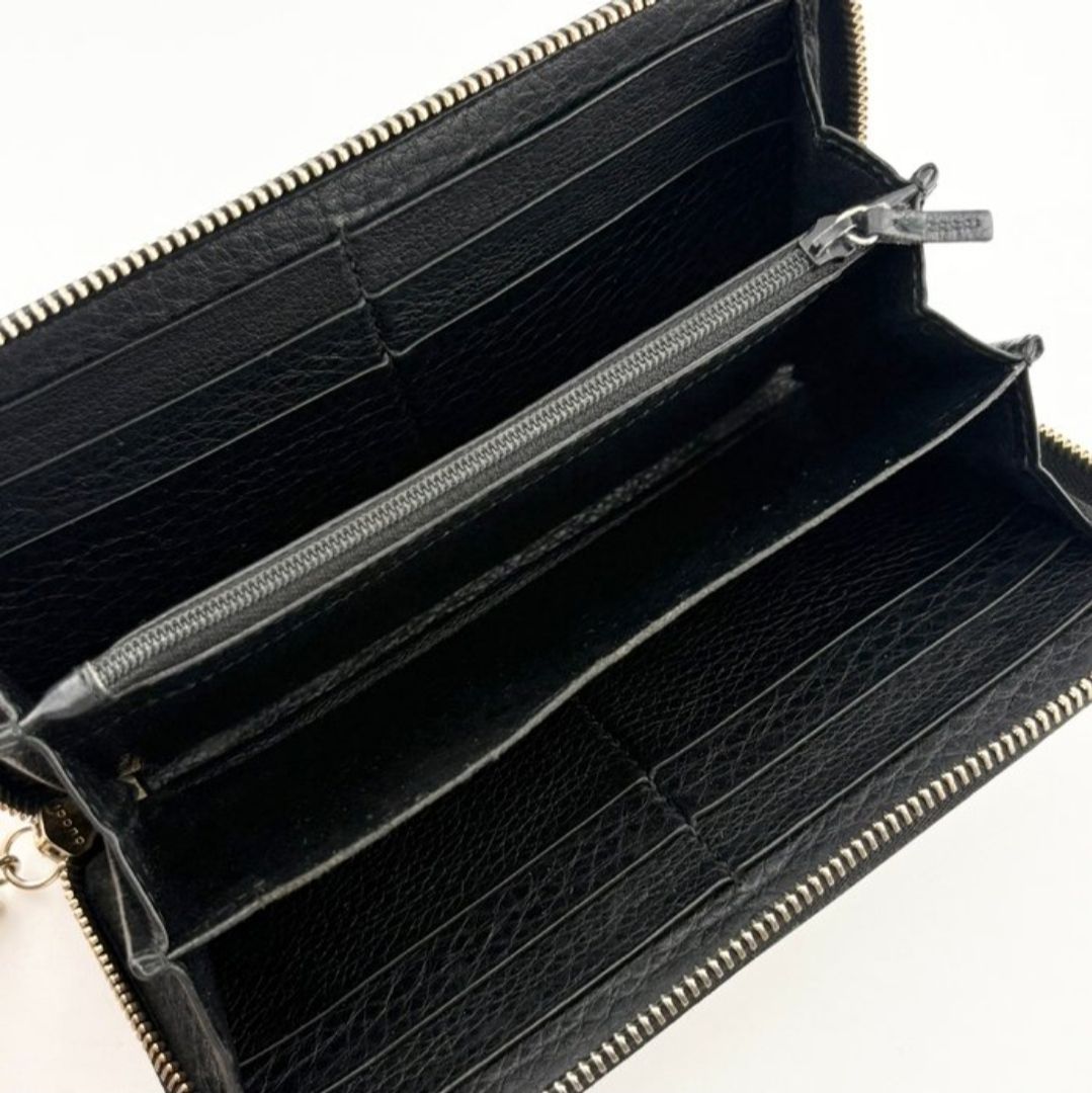 Gucci Soho zip around wallet