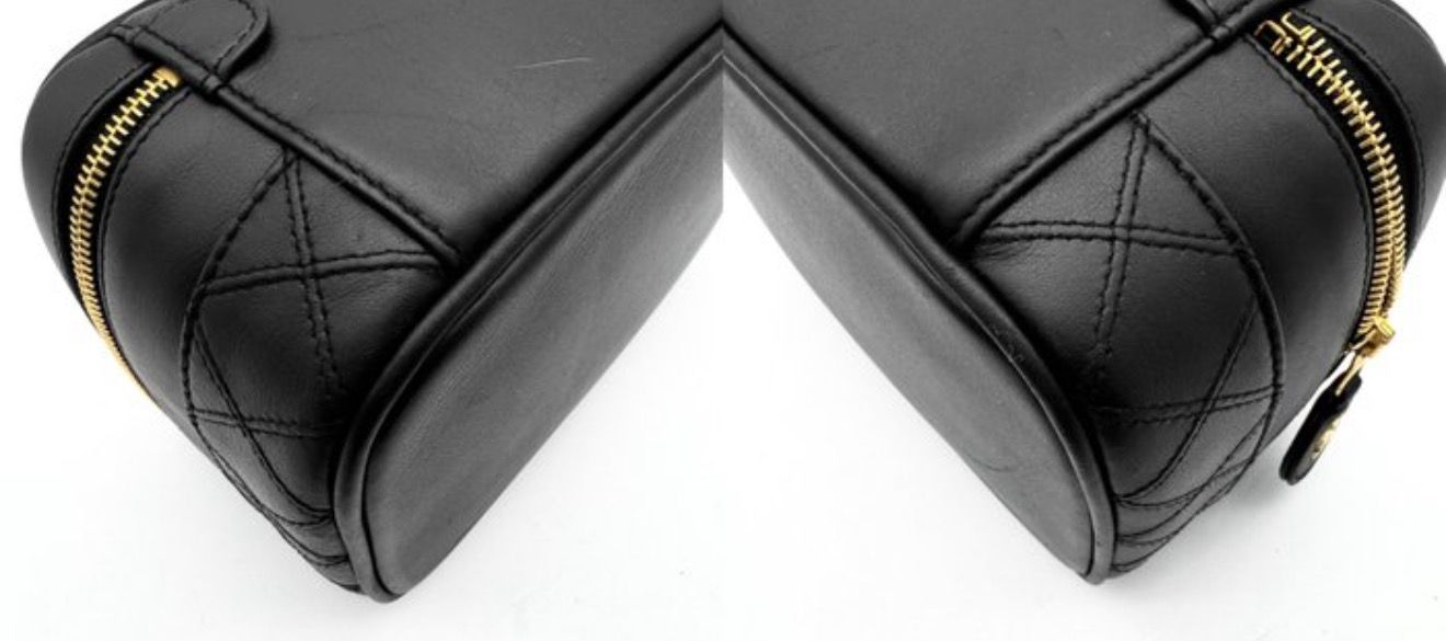 Chanel Bicolore vanity case lambskin leather