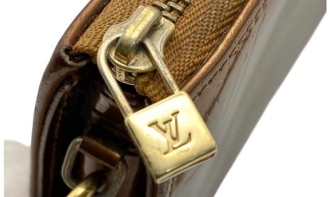 Louis Vuitton Bronze Monogram Vernis Lexington Accessoires Pochette Bag