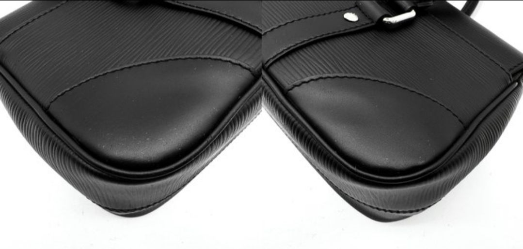 Louis Vuitton Segur bag  black epi leather 