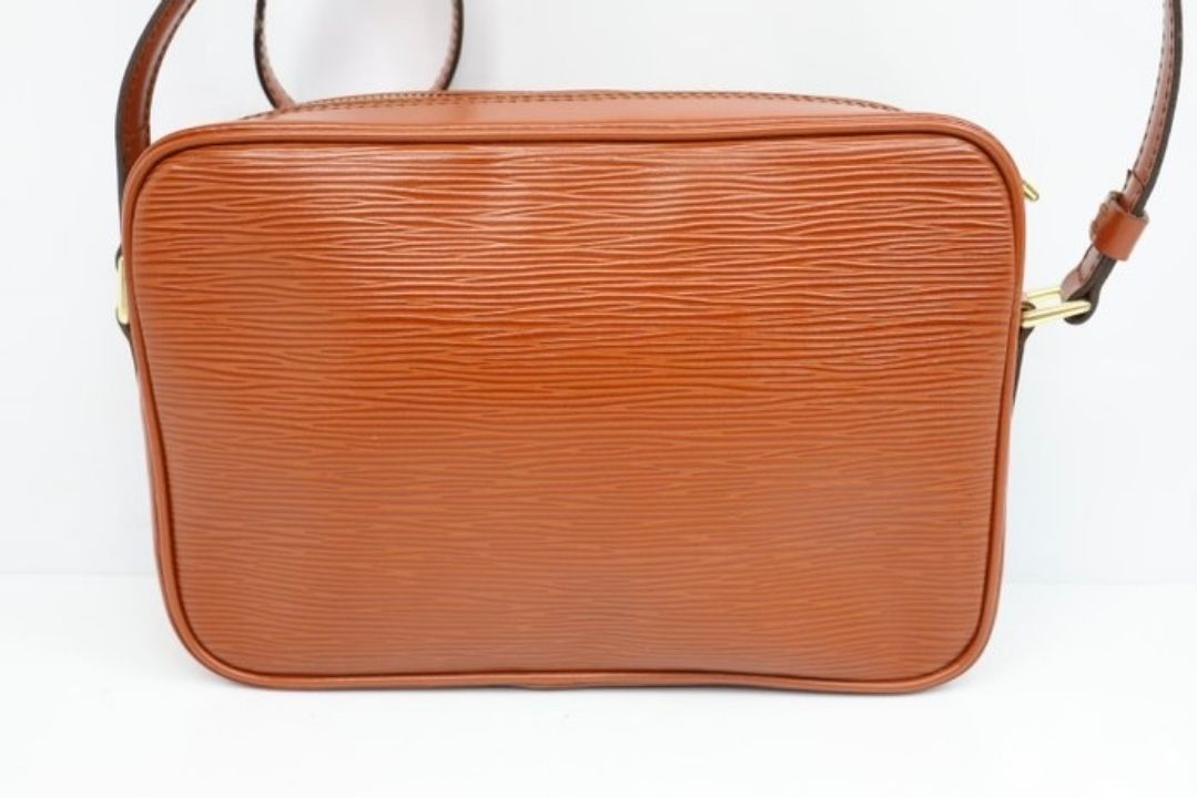 Louis Vuitton Epi Fawn Trocadero  Shoulder/ Crossbody Bag 