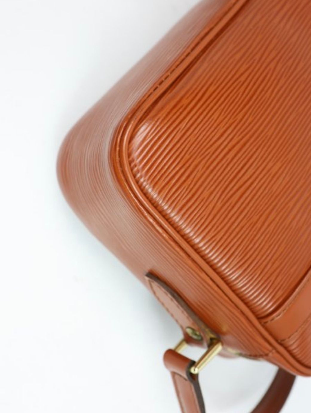 Louis Vuitton Epi Fawn Trocadero  Shoulder/ Crossbody Bag 