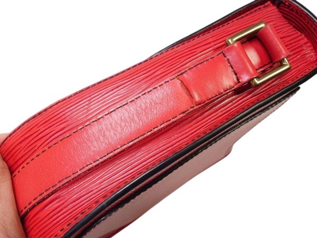 Louis Vuitton red Saint-Cloud Epi leather crossbody bag 