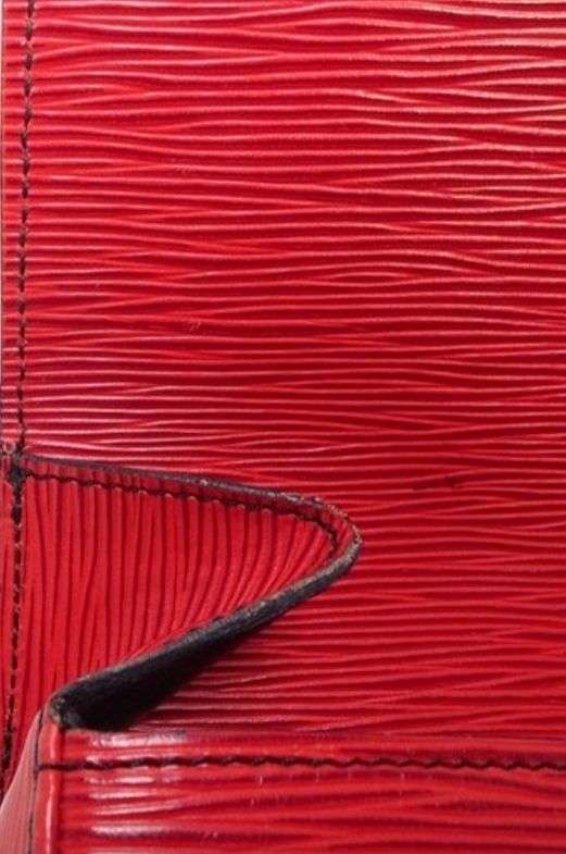 Louis Vuitton red Saint-Cloud Epi leather crossbody bag 