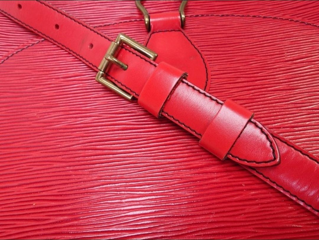 Louis Vuitton red Saint-Cloud Epi leather crossbody bag 